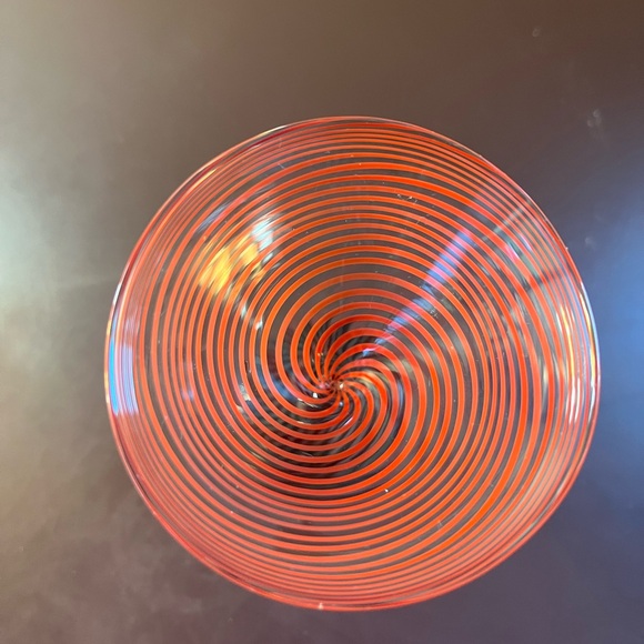 Shaken not stirred.  Orange stripes and black swirls, hand blown Martini Glass - Picture 6 of 8